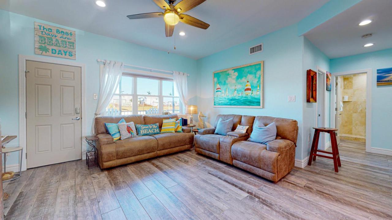 Ir33 1St Floor Condo, 2 Bedroom 2 Bath, Shared Pool, Boardwalk To Beach Port Aransas Exteriér fotografie