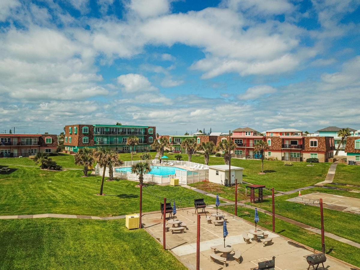 Ir33 1St Floor Condo, 2 Bedroom 2 Bath, Shared Pool, Boardwalk To Beach Port Aransas Exteriér fotografie