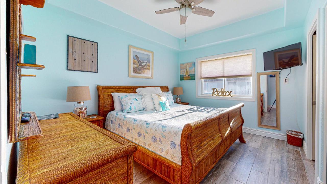 Ir33 1St Floor Condo, 2 Bedroom 2 Bath, Shared Pool, Boardwalk To Beach Port Aransas Exteriér fotografie